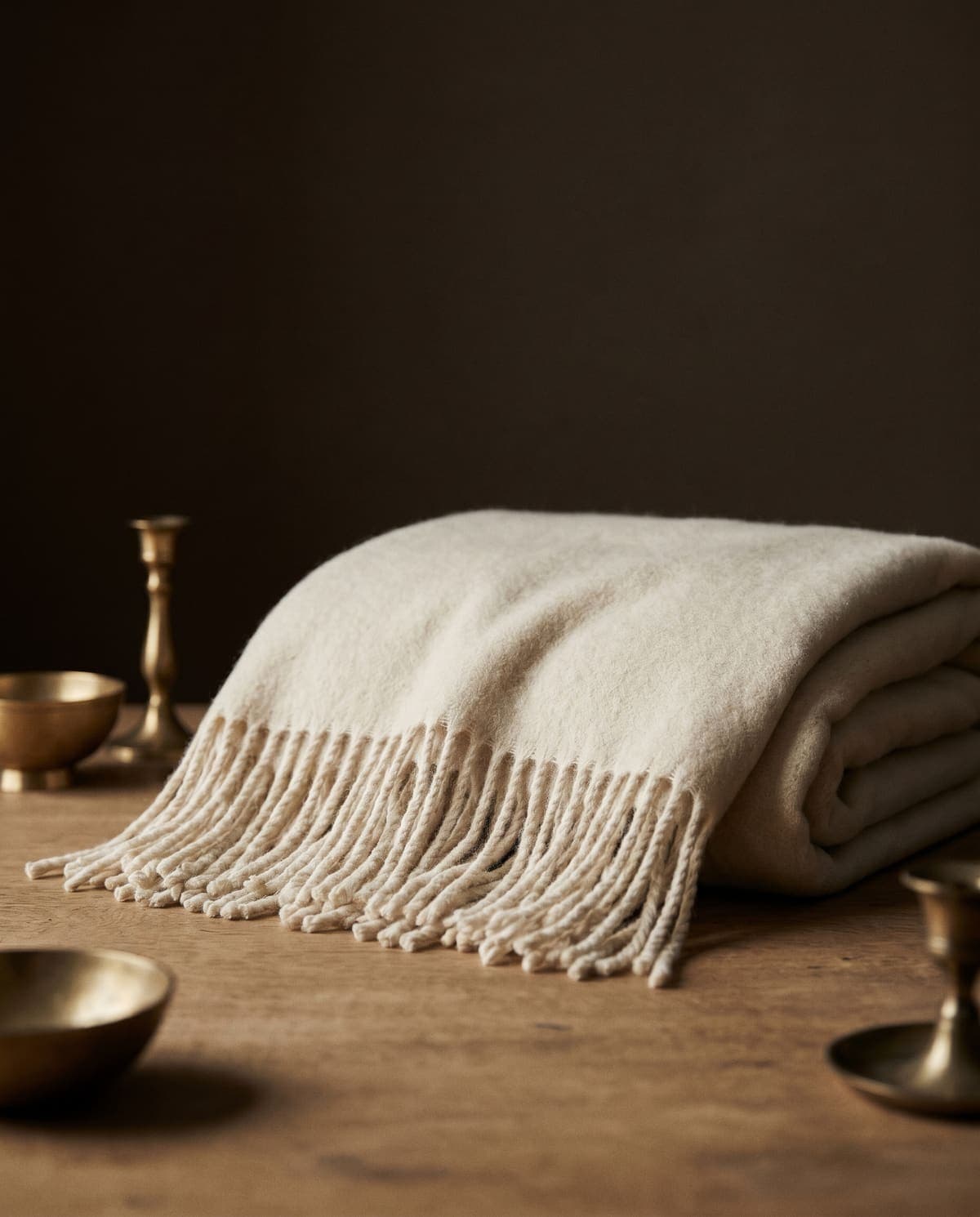 Lambswool Throw in Undyed Ecru